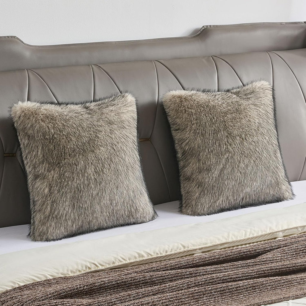 FUTEI Apricot Decorative Throw Pillow Covers 18x18 Inch Set of 2,Soft Faux Raccoon Fur Textured Cushion Case,Modern Home Luxurious Decor for Couch Bed Living Room