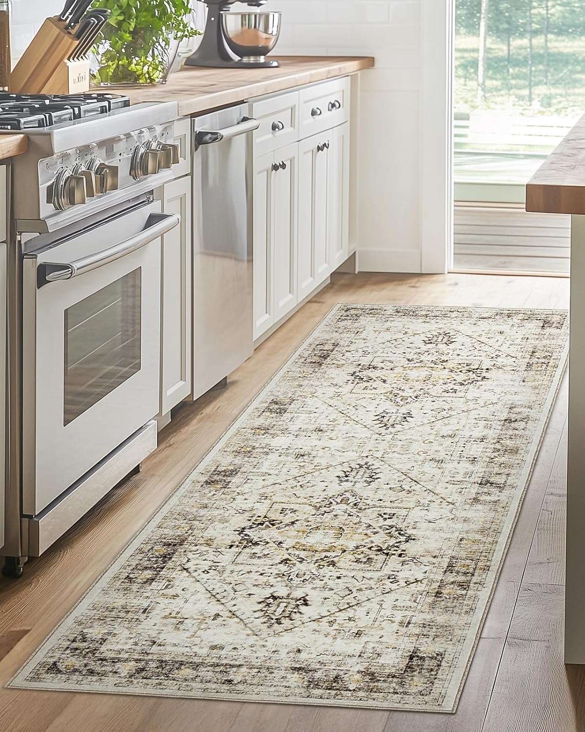 AMADA HOMEFURNISHING 8x10 Washable Area Rug, Low-Profile Large Area Rug with Non-Slip Backing & Durable Edge Binding, Vintage Large Rugs for Living Room, Bedroom, Dining Room