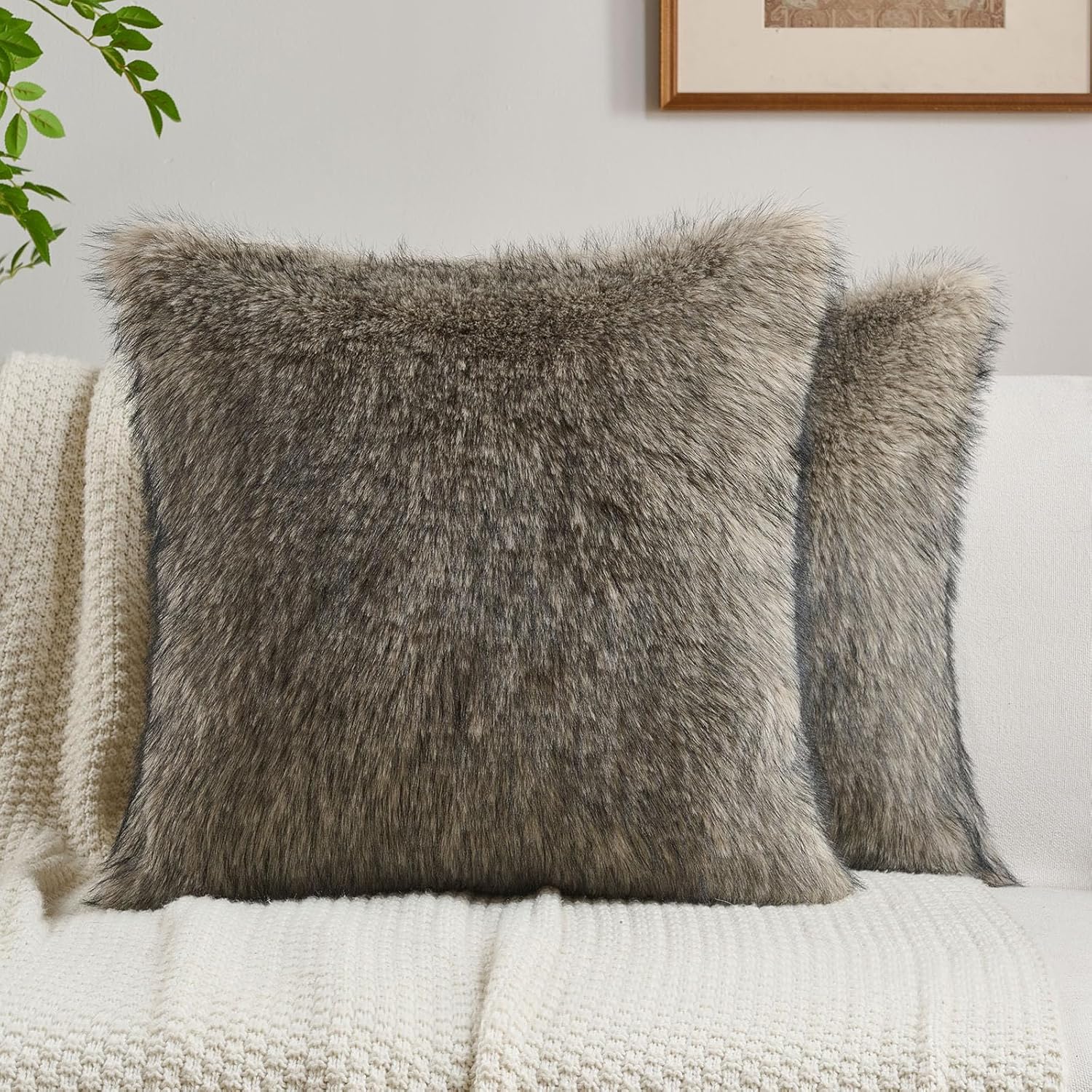 FUTEI Tawny Decorative Throw Pillow Covers 18x18 Inch Set of 2,Soft Faux Raccoon Fur Textured Cushion Case,Modern Home Luxurious Decor for Couch Bed Living Room