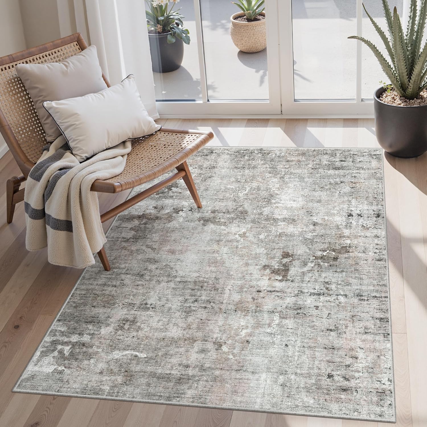 Washable Area Rug 8x10, Large Soft Rugs for Living Room Vintage Beige Carpet 8x10 Area Rugs for Bedroom Dining Room Non-Slip Stain Resistant Under Table Rug